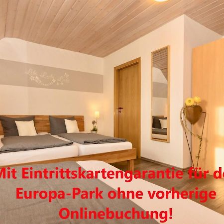 ホテルGastehaus Gluck Wir Haben Immer Eintrittskarten Fur Den Europa-Park Fur Sie! ルスト エクステリア 写真